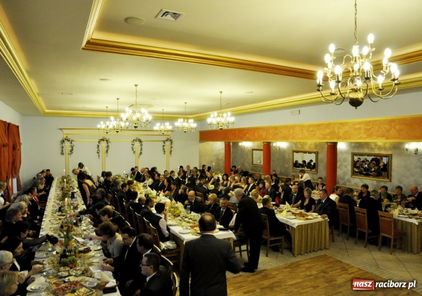 Zdjęcie w galerii na portalu naszraciborz.pl: Gala pietrowickiego biznesu w Romie wiadomości z regionu