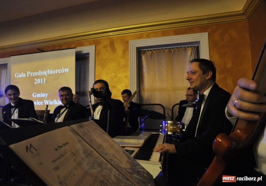 Zdjęcie w galerii na portalu naszraciborz.pl: Gala pietrowickiego biznesu w Romie wiadomości z regionu