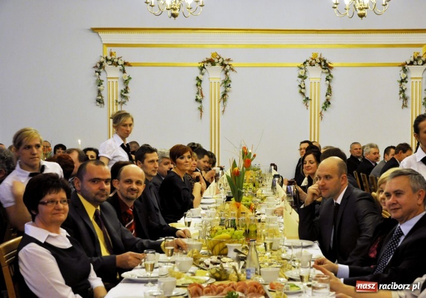 Zdjęcie w galerii na portalu naszraciborz.pl: Gala pietrowickiego biznesu w Romie wiadomości z regionu