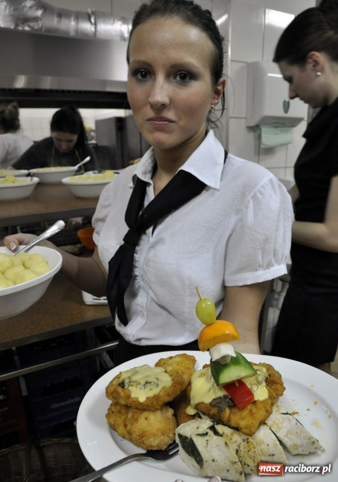 Zdjęcie w galerii na portalu naszraciborz.pl: Gala pietrowickiego biznesu w Romie wiadomości z regionu