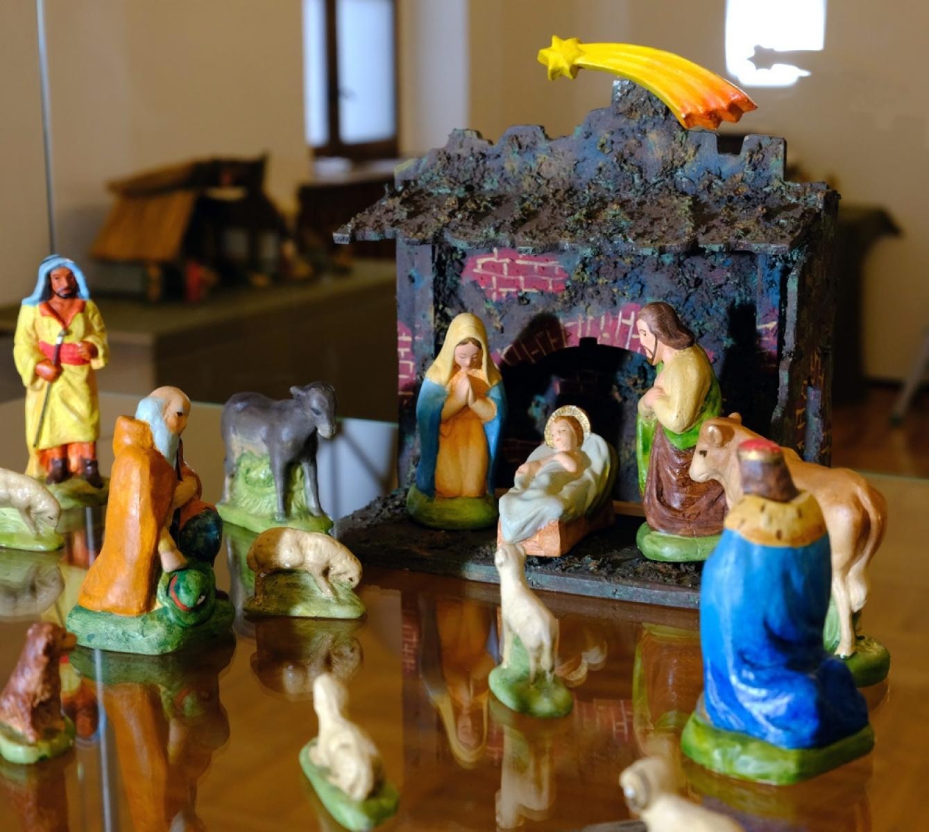 Zdjęcie w galerii na portalu naszraciborz.pl: Górnośląskie betlejki - nowa wystawa w raciborskim Muzeum wiadomości z regionu