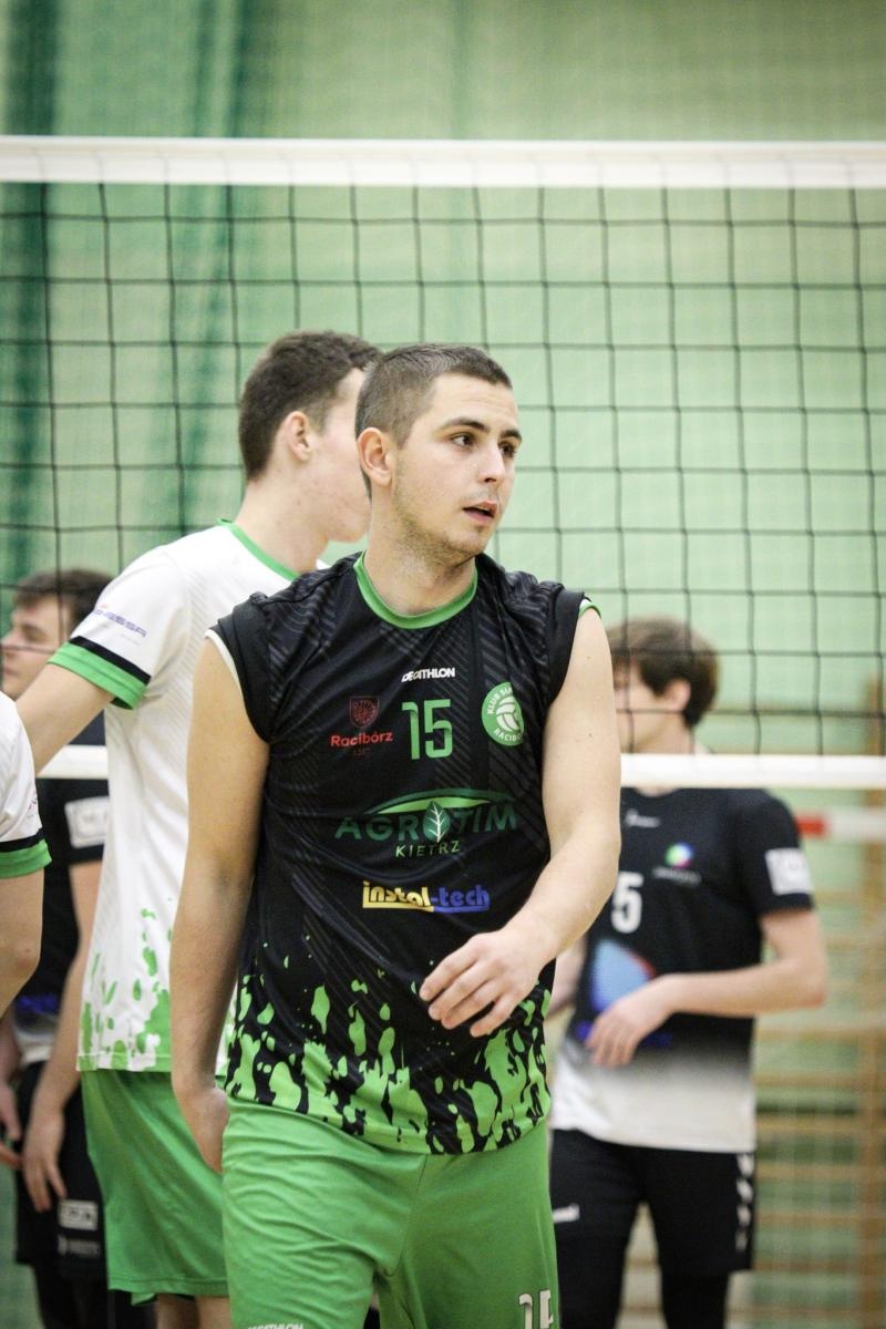 Zdjęcie w galerii na portalu naszraciborz.pl: Osłabieni, ale zwycięscy. Komplet punktów KS Racibórz [FOTO] wiadomości z regionu