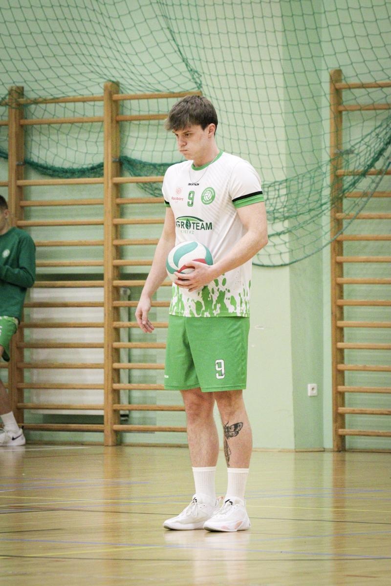 Zdjęcie w galerii na portalu naszraciborz.pl: Osłabieni, ale zwycięscy. Komplet punktów KS Racibórz [FOTO] wiadomości z regionu