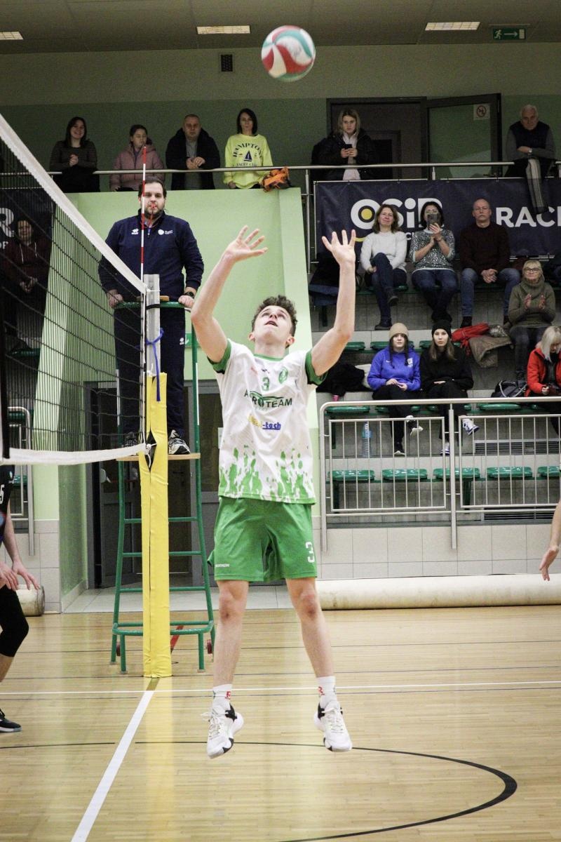 Zdjęcie w galerii na portalu naszraciborz.pl: Osłabieni, ale zwycięscy. Komplet punktów KS Racibórz [FOTO] wiadomości z regionu