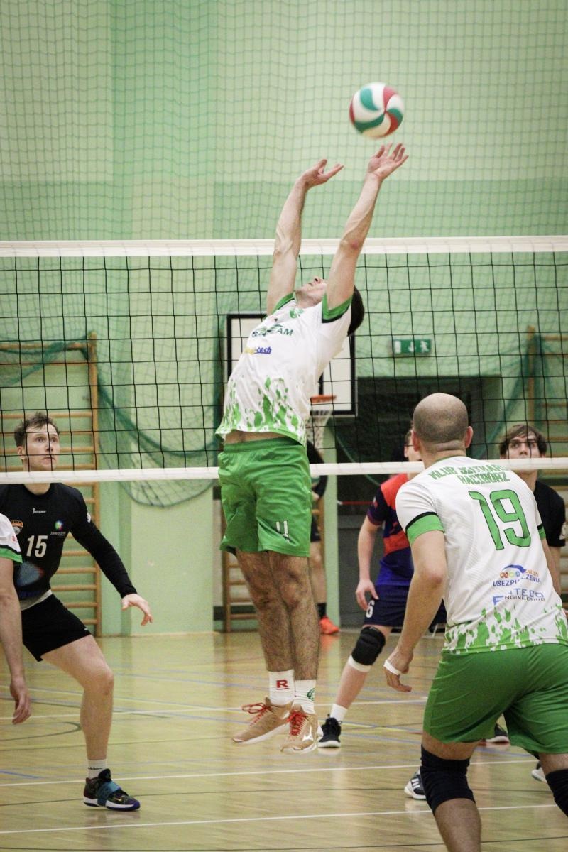 Zdjęcie w galerii na portalu naszraciborz.pl: Osłabieni, ale zwycięscy. Komplet punktów KS Racibórz [FOTO] wiadomości z regionu