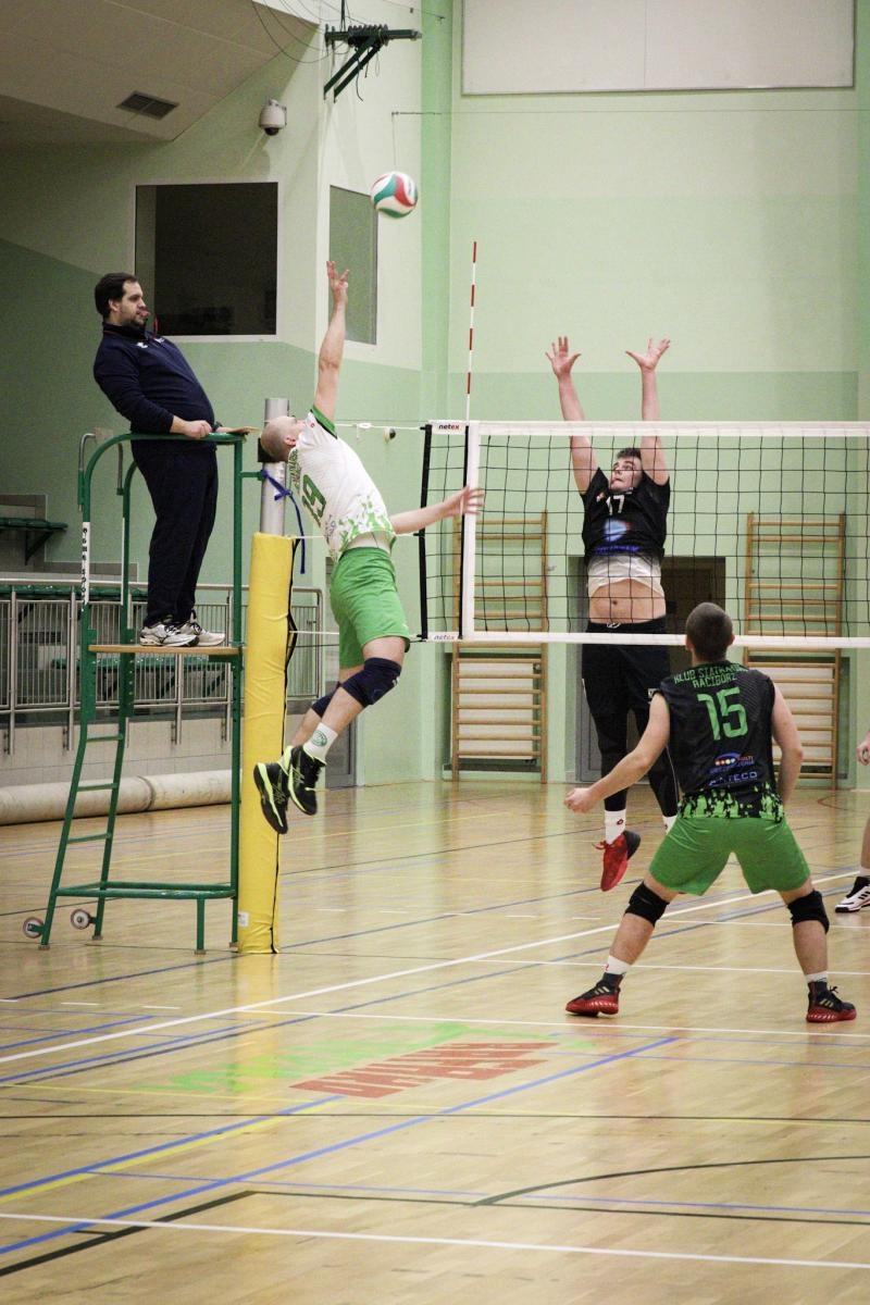 Zdjęcie w galerii na portalu naszraciborz.pl: Osłabieni, ale zwycięscy. Komplet punktów KS Racibórz [FOTO] wiadomości z regionu
