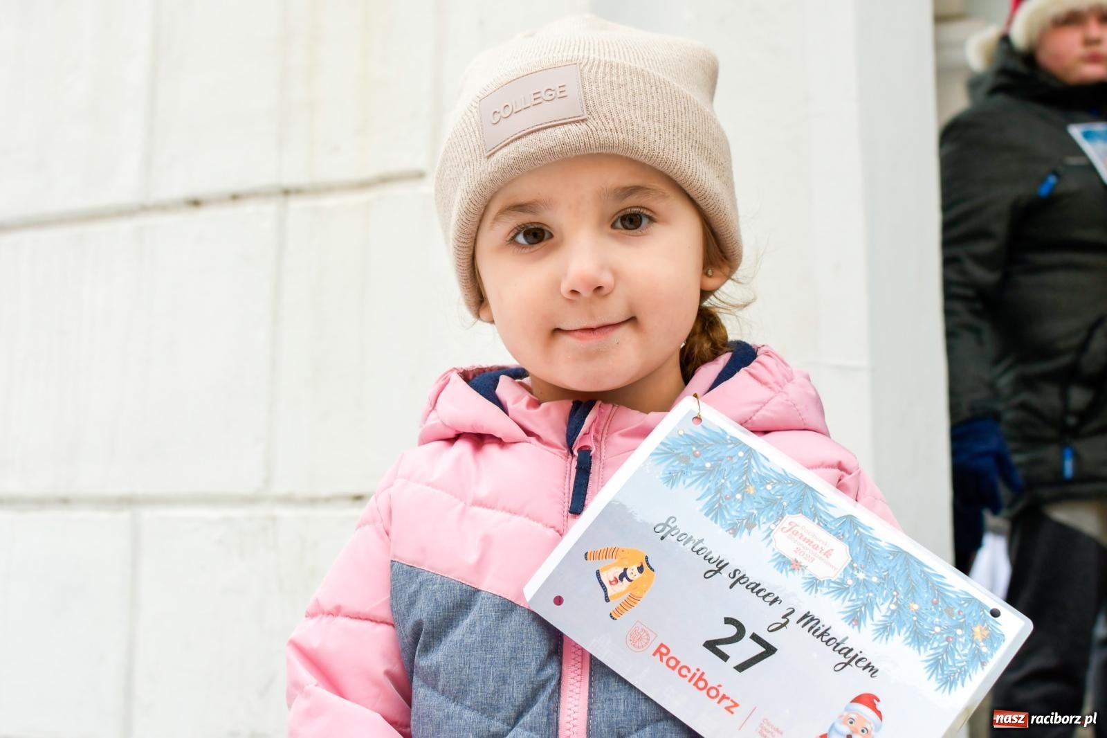 Zdjęcie w galerii na portalu naszraciborz.pl: Raciborski spacer ze św. Mikołajem [FOTO i WIDEO] wiadomości z regionu