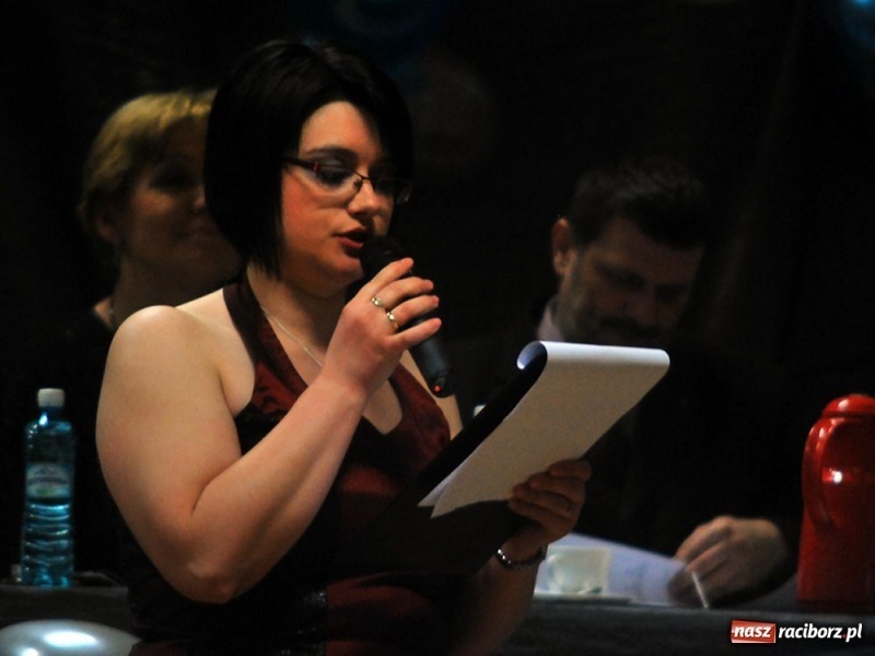 Zdjęcie w galerii na portalu naszraciborz.pl: Rewia tańca w Ekonomiku wiadomości z regionu