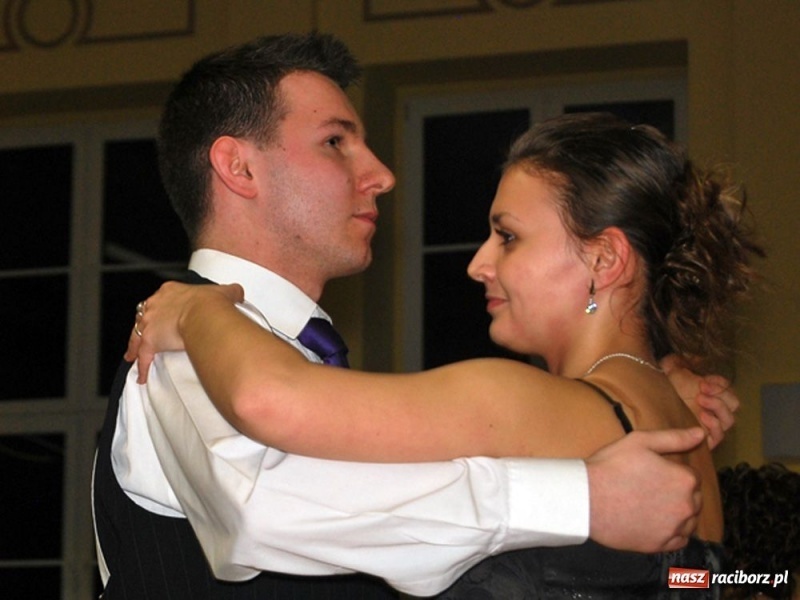 Zdjęcie w galerii na portalu naszraciborz.pl: Rewia tańca w Ekonomiku wiadomości z regionu