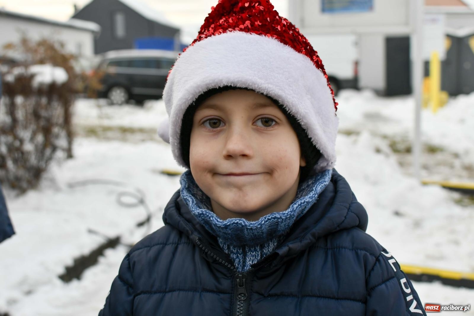Zdjęcie w galerii na portalu naszraciborz.pl: Przysmaki, ozdoby i świąteczna nuta. Kiermasz w Kornowacu [FOTO i WIDEO] wiadomości z regionu