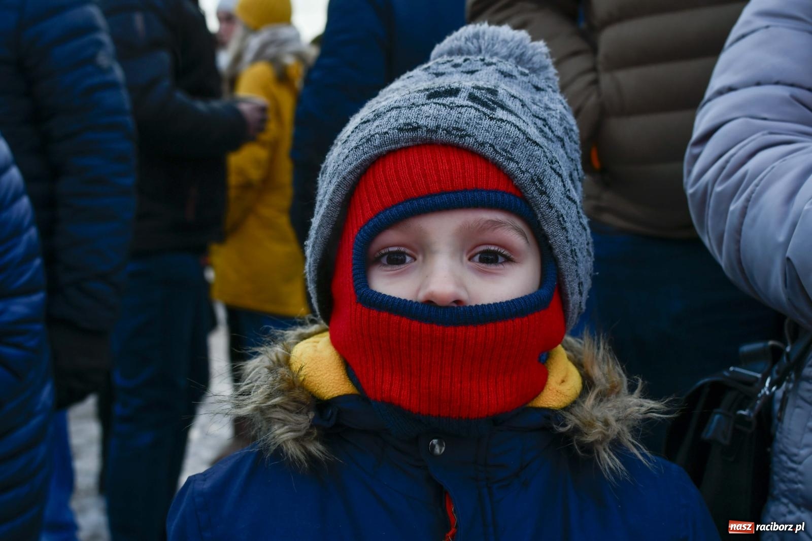 Zdjęcie w galerii na portalu naszraciborz.pl: Przysmaki, ozdoby i świąteczna nuta. Kiermasz w Kornowacu [FOTO i WIDEO] wiadomości z regionu