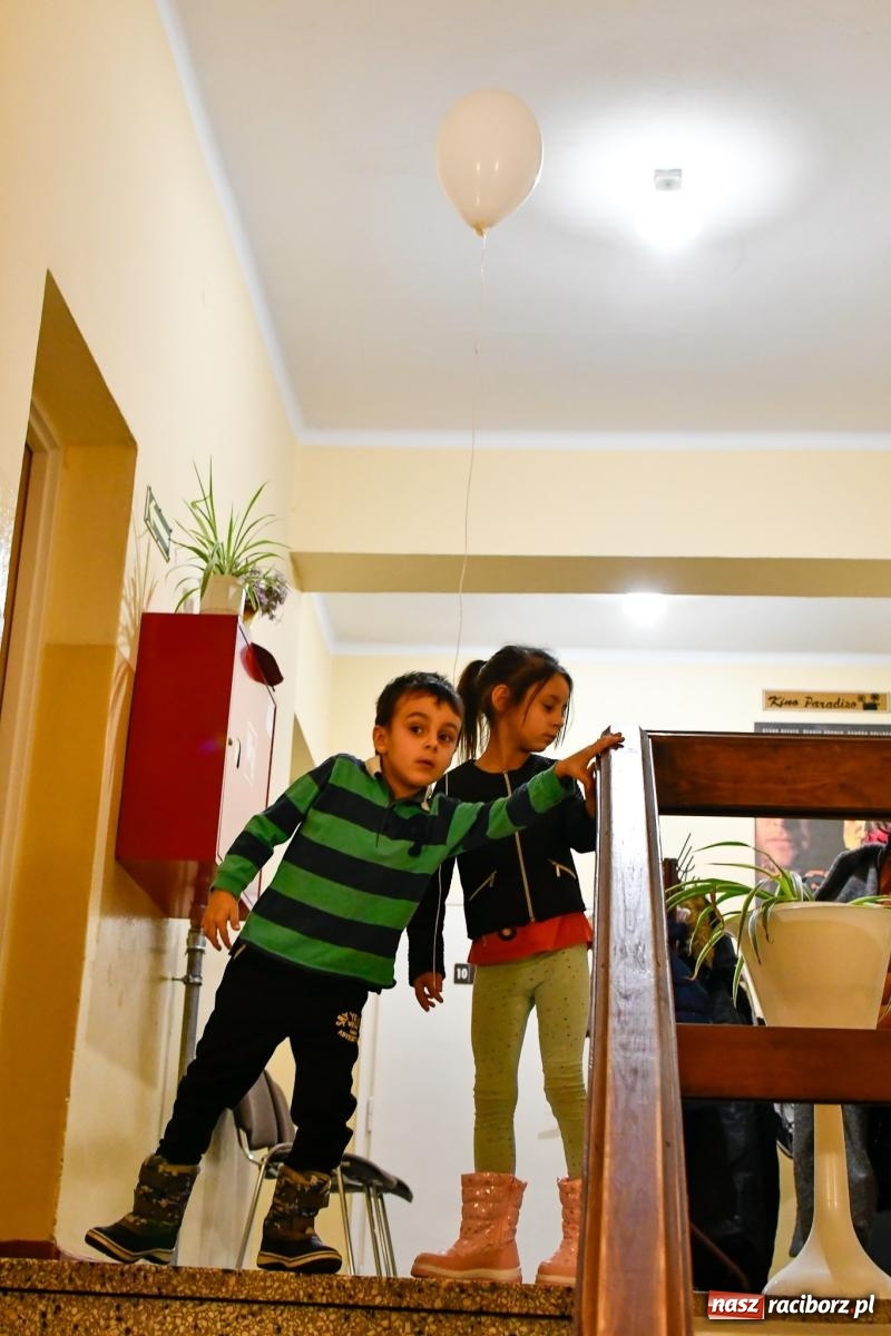 Zdjęcie w galerii na portalu naszraciborz.pl: Jak w wielkiej rodzinie. Borucin zaprosił mieszkańców gminy na spotkanie ze św. Mikołajem [FOTO i WIDEO] wiadomości z regionu