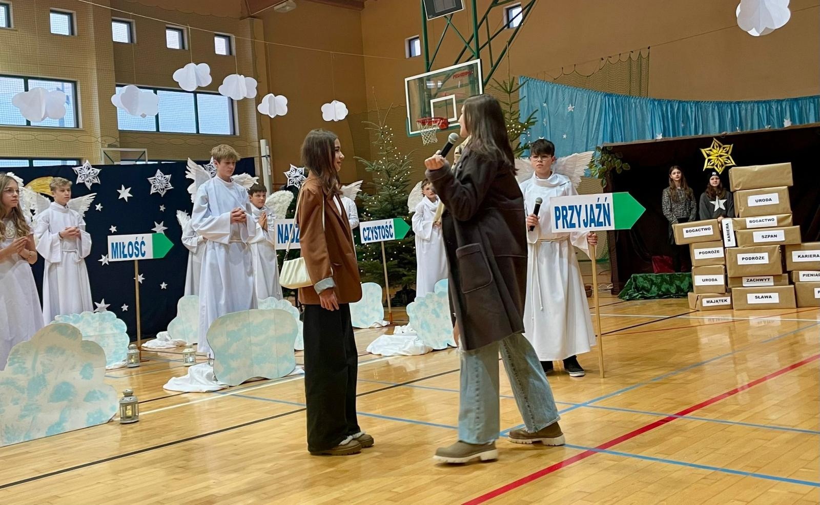 Zdjęcie w galerii na portalu naszraciborz.pl: Świąteczny kiermasz w Rudniku wiadomości z regionu