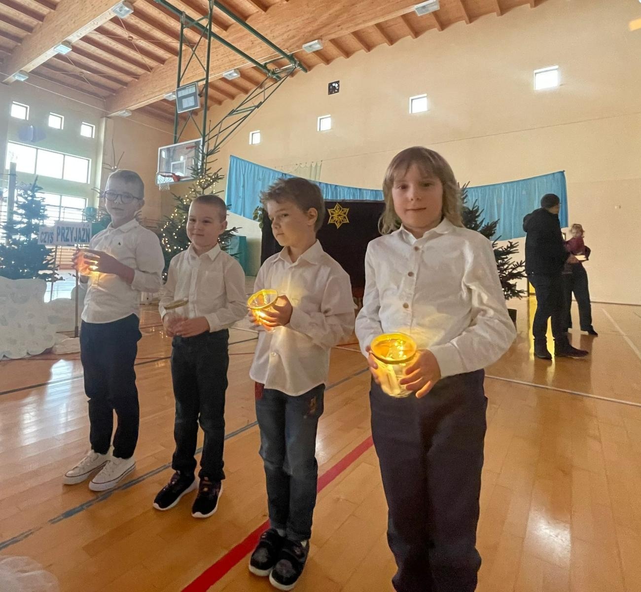 Zdjęcie w galerii na portalu naszraciborz.pl: Świąteczny kiermasz w Rudniku wiadomości z regionu