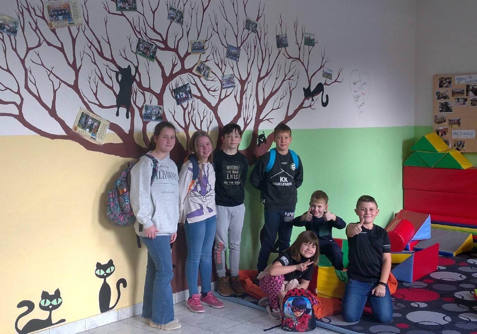 Zdjęcie w galerii na portalu naszraciborz.pl: Ekipa z Tworkowa na turnieju szachowym w Czechach wiadomości z regionu