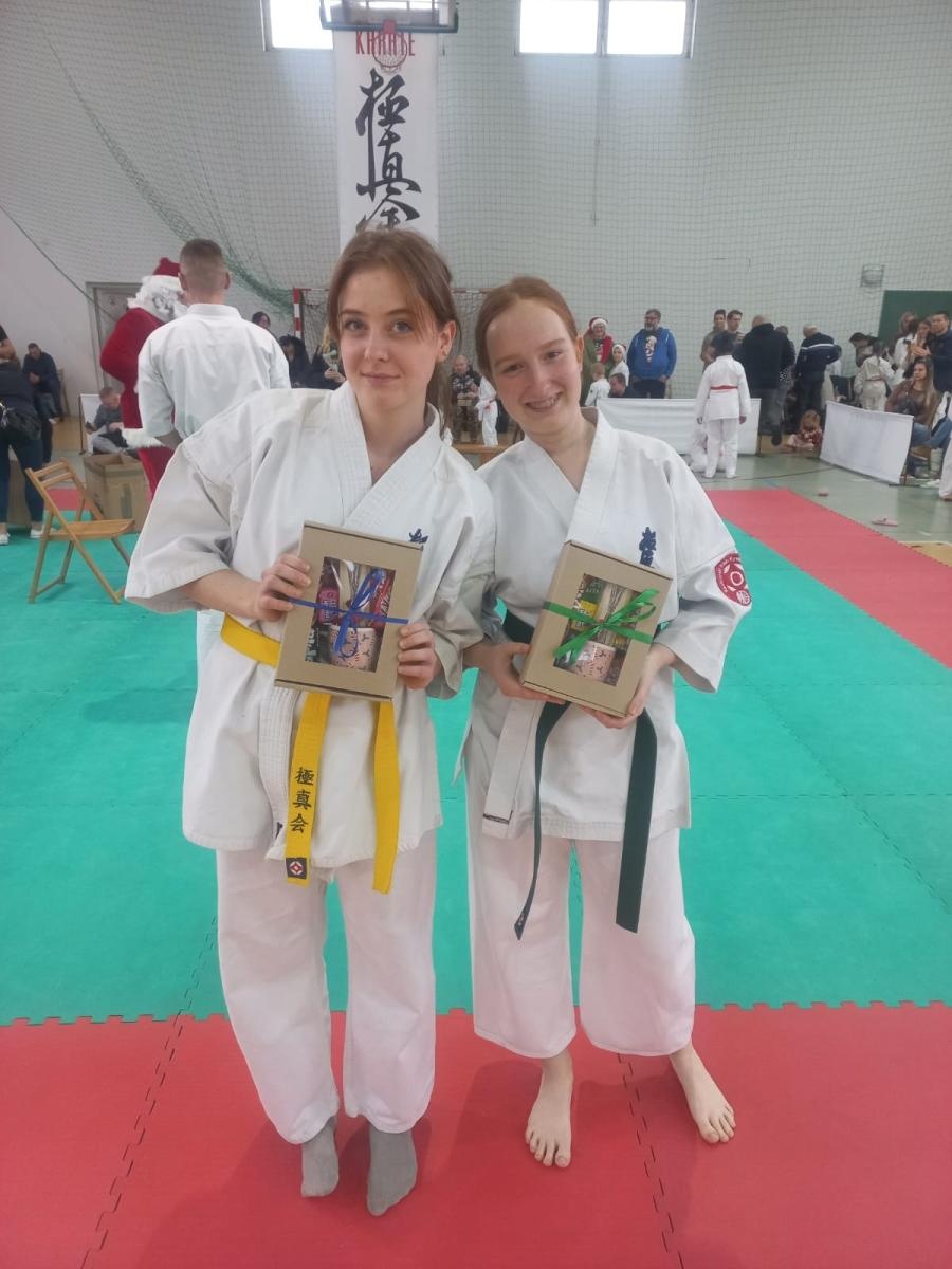 Zdjęcie w galerii na portalu naszraciborz.pl: Turniej mikołajkowy młodych raciborskich karateków wiadomości z regionu