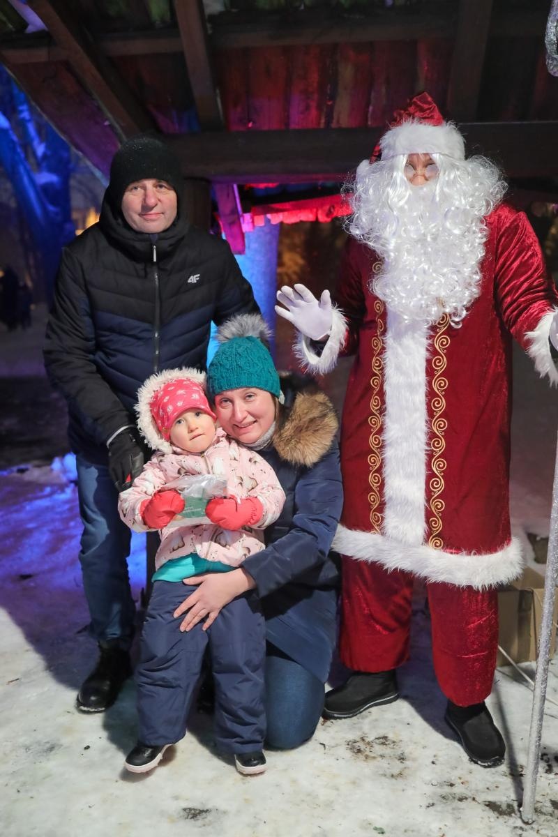 Zdjęcie w galerii na portalu naszraciborz.pl: Magiczne Mikołajki Małych Odkrywców Sztuki wiadomości z regionu