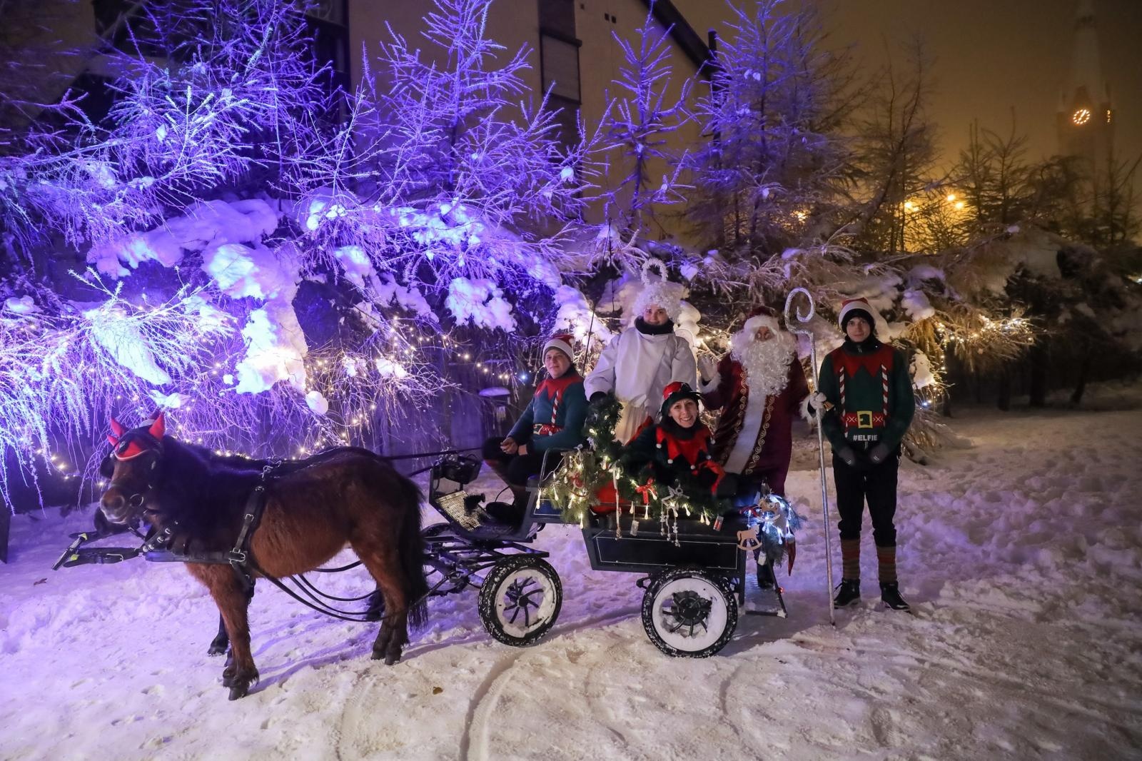 Zdjęcie w galerii na portalu naszraciborz.pl: Magiczne Mikołajki Małych Odkrywców Sztuki wiadomości z regionu