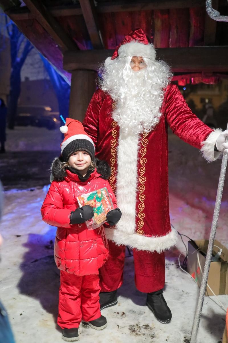 Zdjęcie w galerii na portalu naszraciborz.pl: Magiczne Mikołajki Małych Odkrywców Sztuki wiadomości z regionu