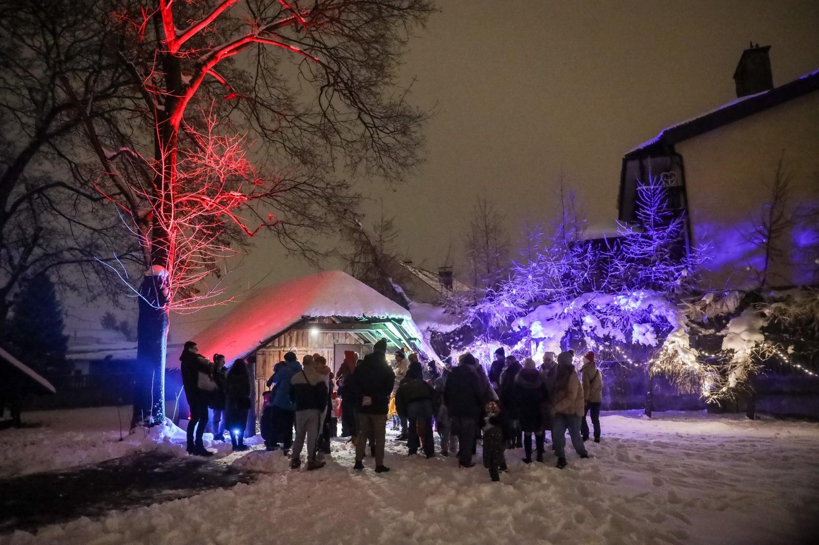 Zdjęcie w galerii na portalu naszraciborz.pl: Magiczne Mikołajki Małych Odkrywców Sztuki wiadomości z regionu