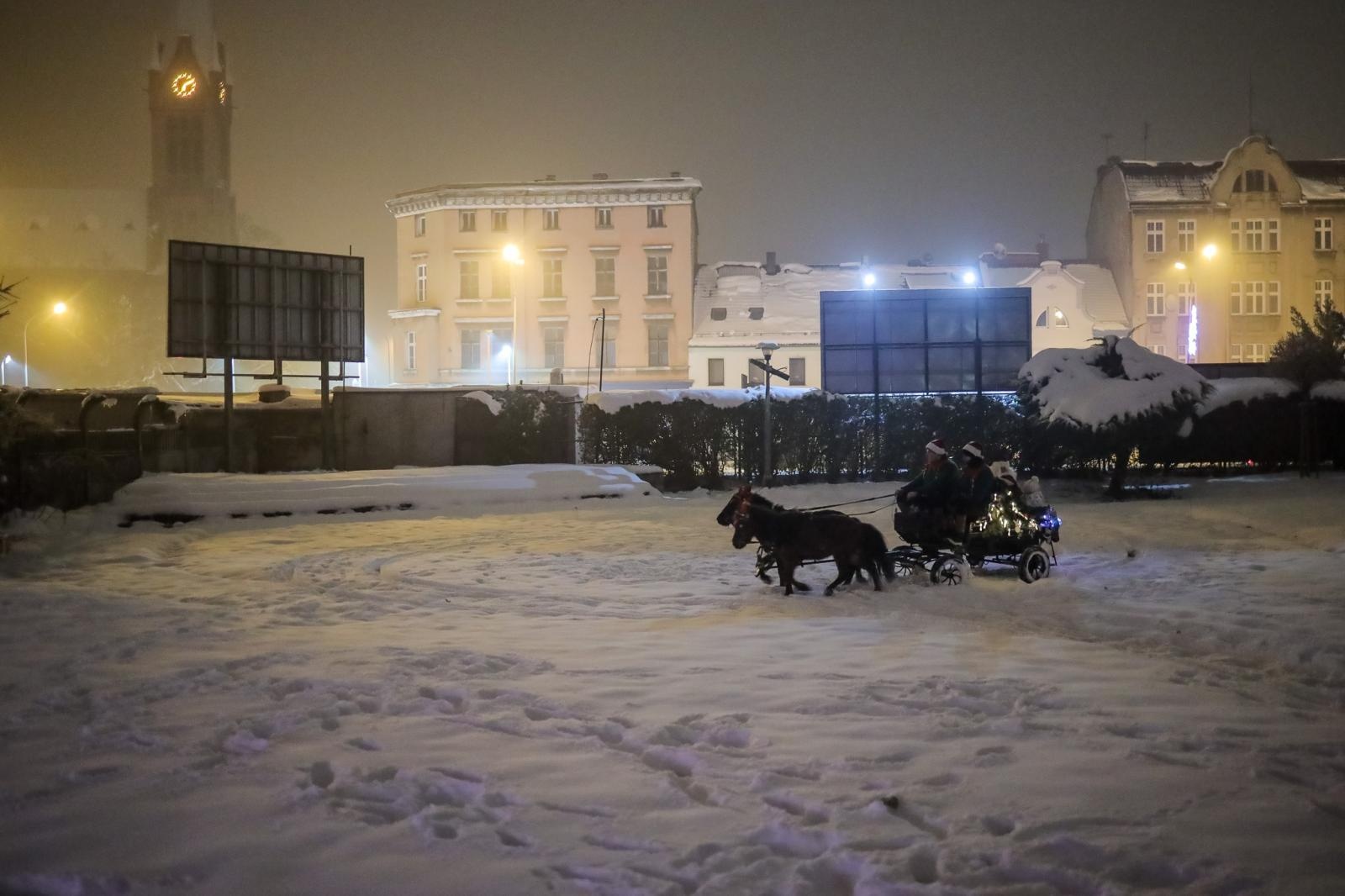 Zdjęcie w galerii na portalu naszraciborz.pl: Magiczne Mikołajki Małych Odkrywców Sztuki wiadomości z regionu