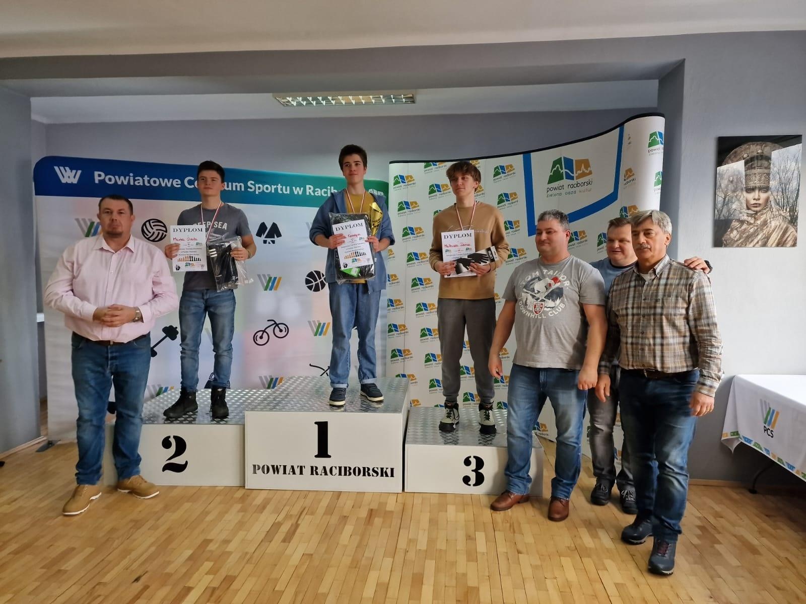 Zdjęcie w galerii na portalu naszraciborz.pl: Szachiści rywalizowali o Puchar Starosty wiadomości z regionu