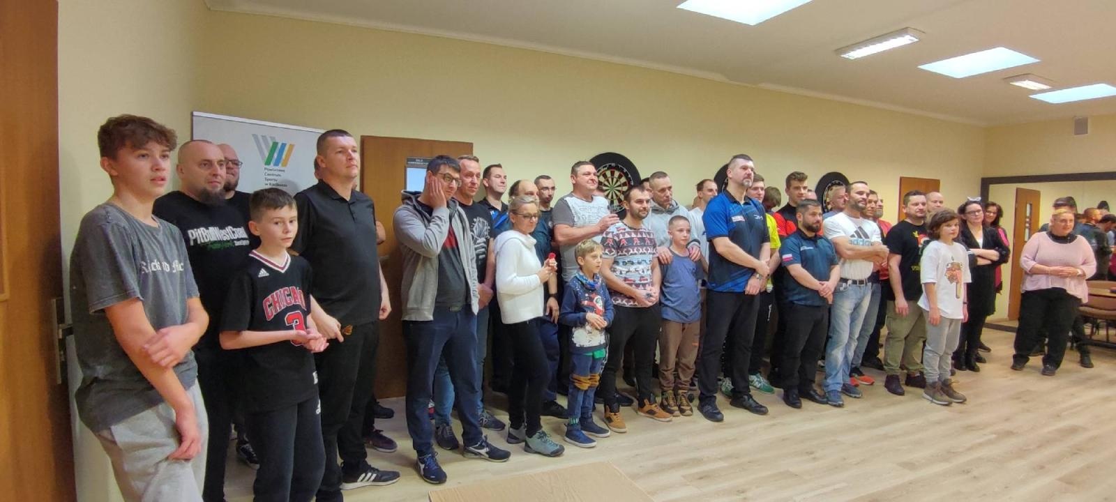 Zdjęcie w galerii na portalu naszraciborz.pl: The Thumb pokazał w Raciborzu darterską moc! wiadomości z regionu