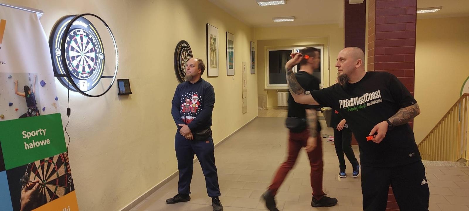 Zdjęcie w galerii na portalu naszraciborz.pl: The Thumb pokazał w Raciborzu darterską moc! wiadomości z regionu