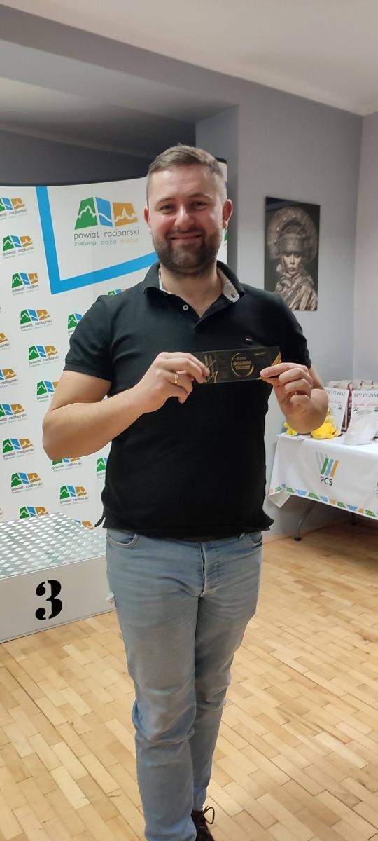 Zdjęcie w galerii na portalu naszraciborz.pl: The Thumb pokazał w Raciborzu darterską moc! wiadomości z regionu