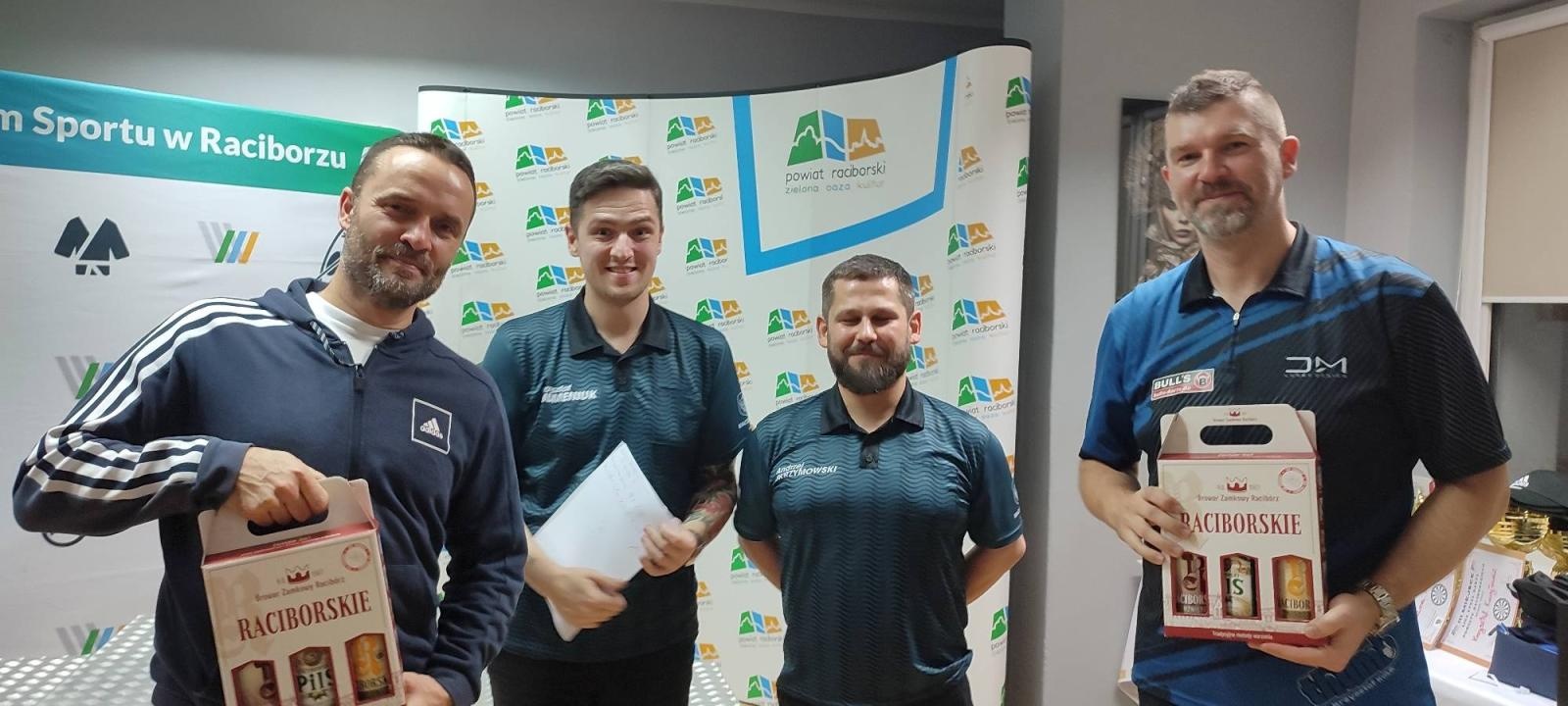 Zdjęcie w galerii na portalu naszraciborz.pl: The Thumb pokazał w Raciborzu darterską moc! wiadomości z regionu