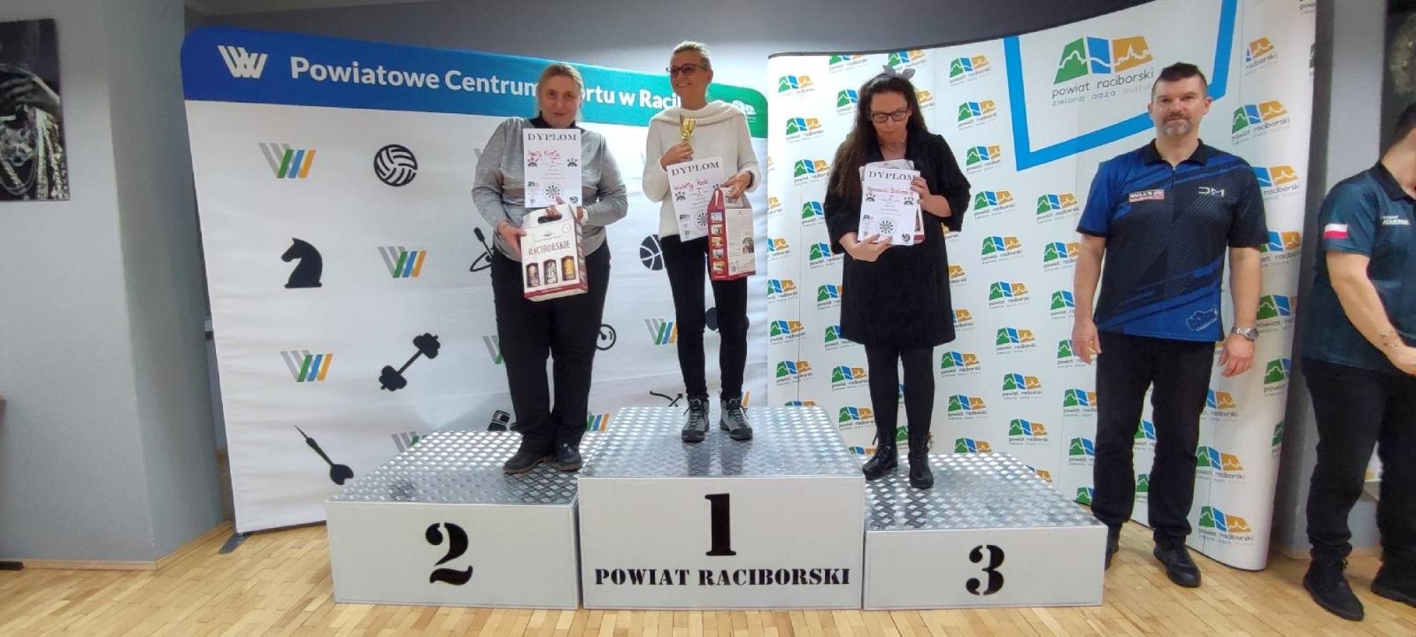 Zdjęcie w galerii na portalu naszraciborz.pl: The Thumb pokazał w Raciborzu darterską moc! wiadomości z regionu