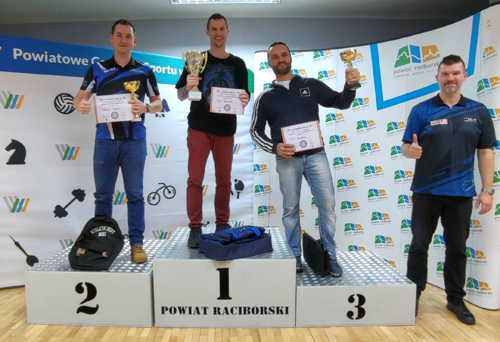 Zdjęcie w galerii na portalu naszraciborz.pl: The Thumb pokazał w Raciborzu darterską moc! wiadomości z regionu