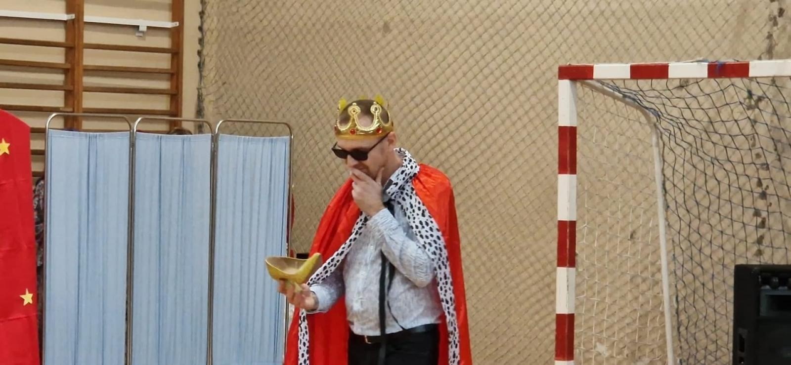 Zdjęcie w galerii na portalu naszraciborz.pl: Kopciuszek hitem kiermaszu w Szonowicach wiadomości z regionu