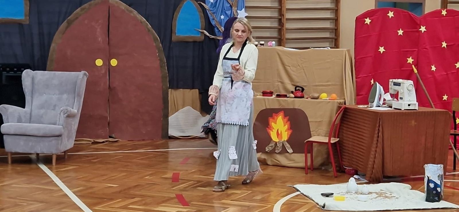 Zdjęcie w galerii na portalu naszraciborz.pl: Kopciuszek hitem kiermaszu w Szonowicach wiadomości z regionu