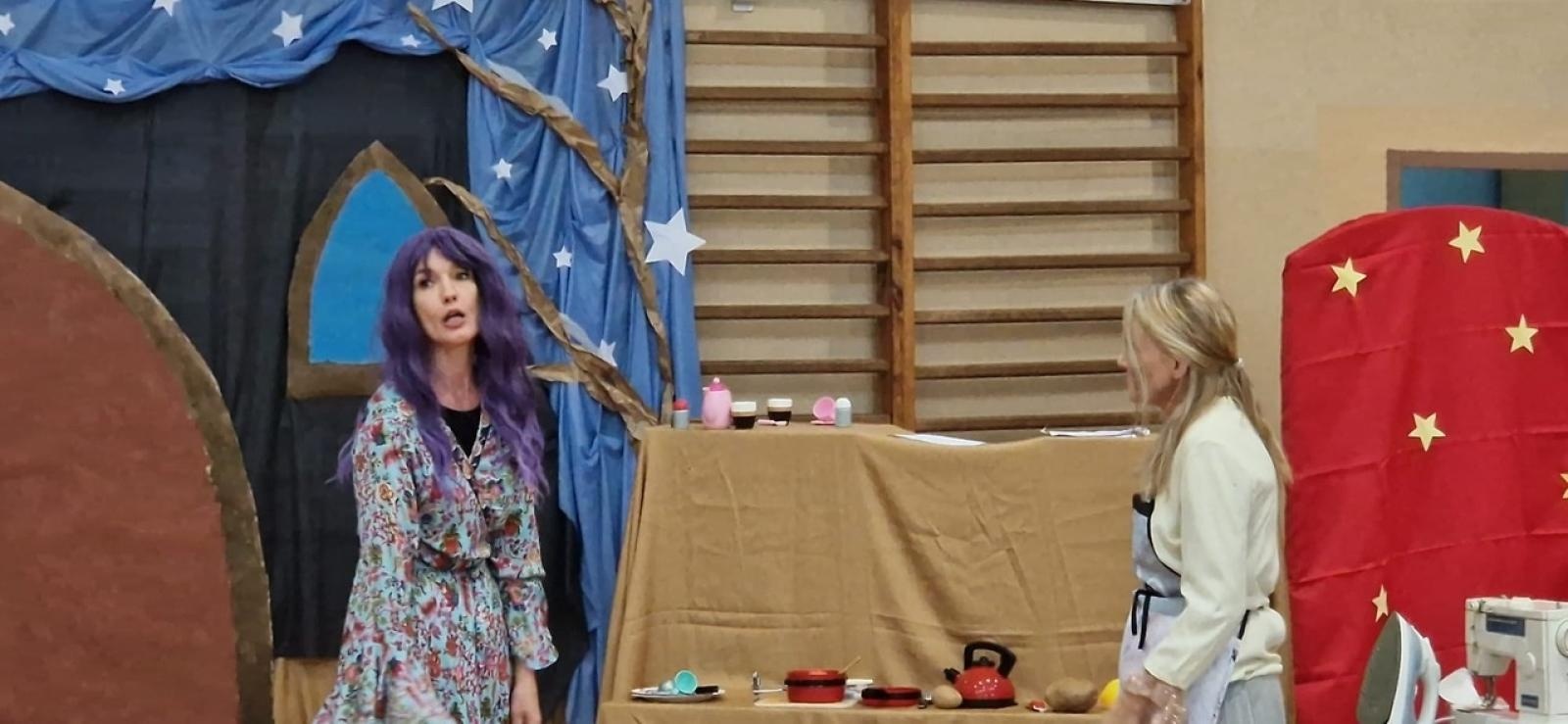 Zdjęcie w galerii na portalu naszraciborz.pl: Kopciuszek hitem kiermaszu w Szonowicach wiadomości z regionu