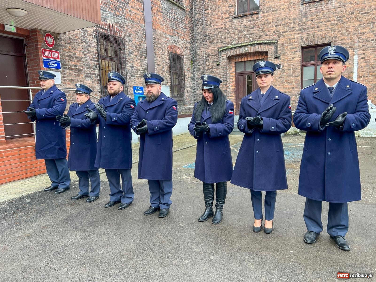 Zdjęcie w galerii na portalu naszraciborz.pl: Przy ZK Racibórz upamiętniono działaczy Solidarności prześladowanych w latach 80. wiadomości z regionu