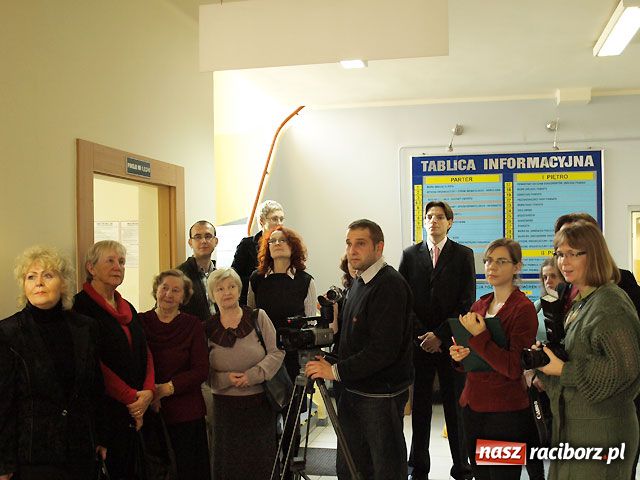 Zdjęcie w galerii na portalu naszraciborz.pl: Powiat mecenasem twórców wiadomości z regionu