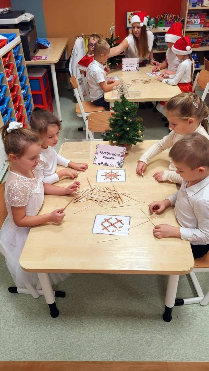 Zdjęcie w galerii na portalu naszraciborz.pl: Ten magiczny czas. Konkurs wiedzy i piosenki zimowo-świątecznej w Rudniku wiadomości z regionu