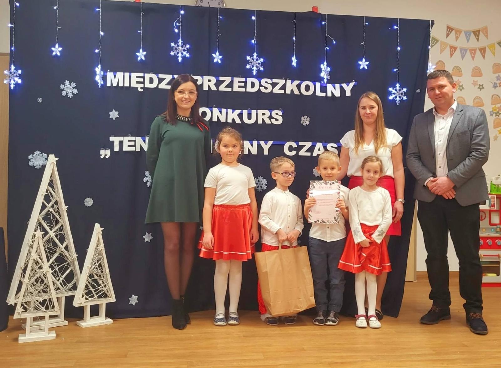 Zdjęcie w galerii na portalu naszraciborz.pl: Ten magiczny czas. Konkurs wiedzy i piosenki zimowo-świątecznej w Rudniku wiadomości z regionu
