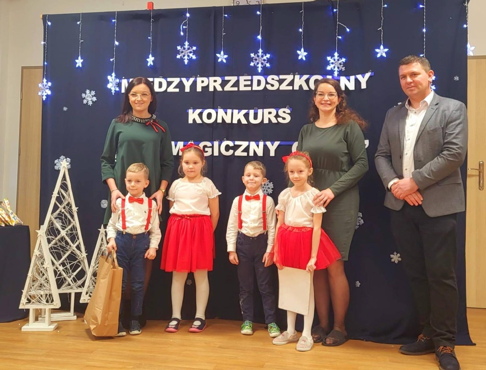 Zdjęcie w galerii na portalu naszraciborz.pl: Ten magiczny czas. Konkurs wiedzy i piosenki zimowo-świątecznej w Rudniku wiadomości z regionu