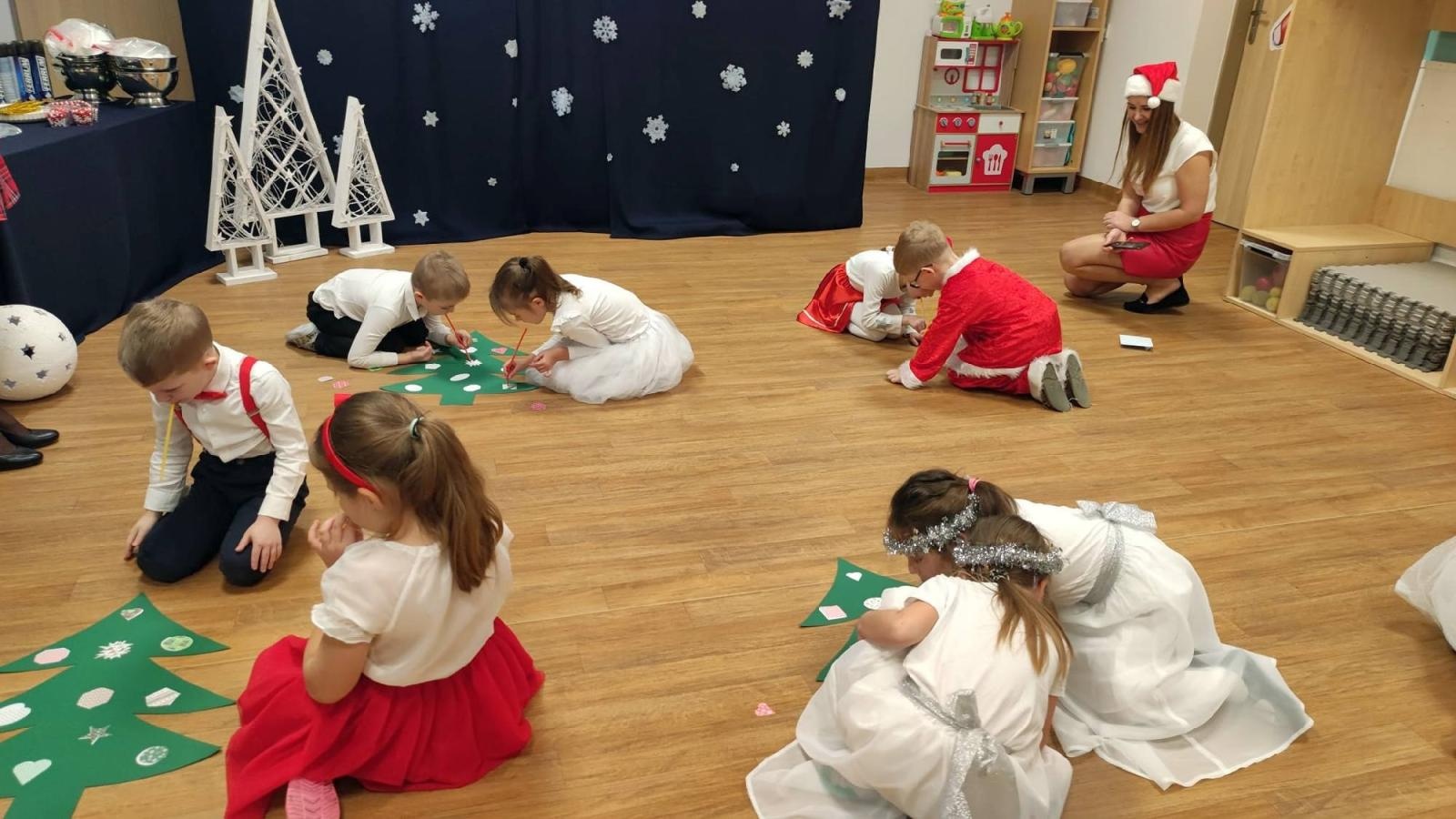 Zdjęcie w galerii na portalu naszraciborz.pl: Ten magiczny czas. Konkurs wiedzy i piosenki zimowo-świątecznej w Rudniku wiadomości z regionu