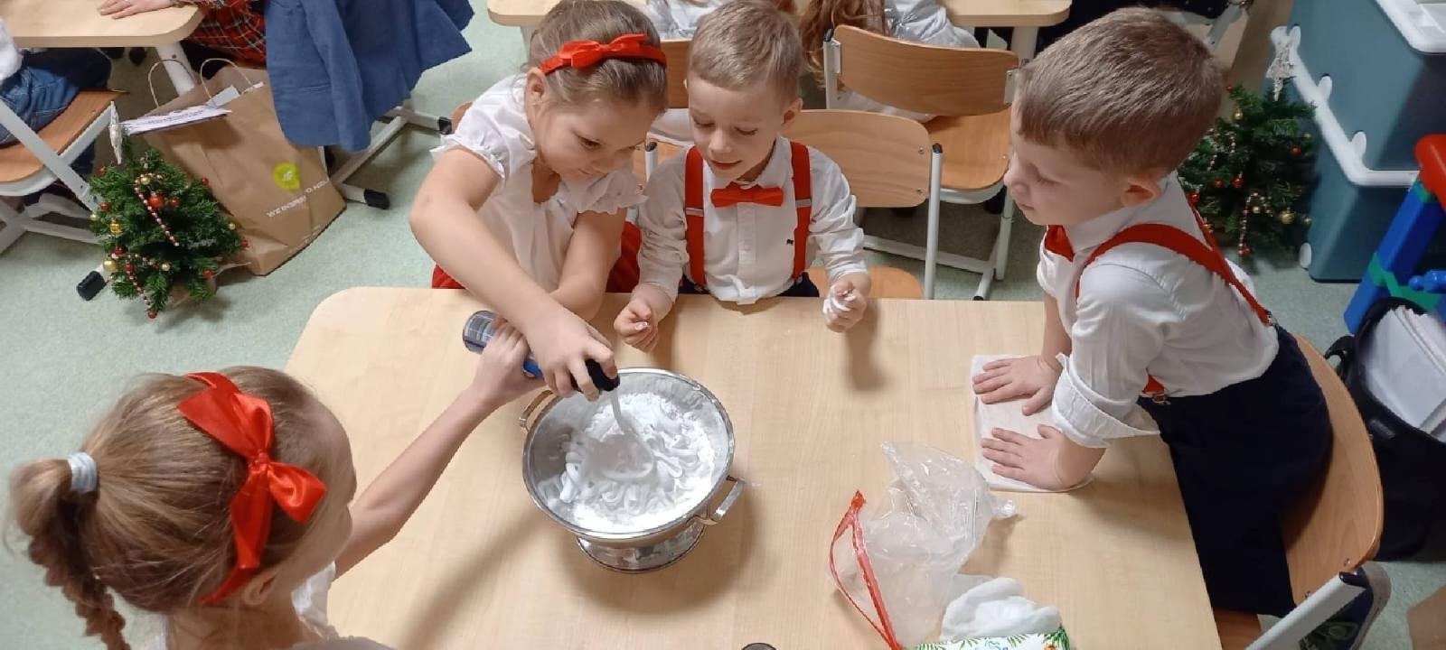 Zdjęcie w galerii na portalu naszraciborz.pl: Ten magiczny czas. Konkurs wiedzy i piosenki zimowo-świątecznej w Rudniku wiadomości z regionu