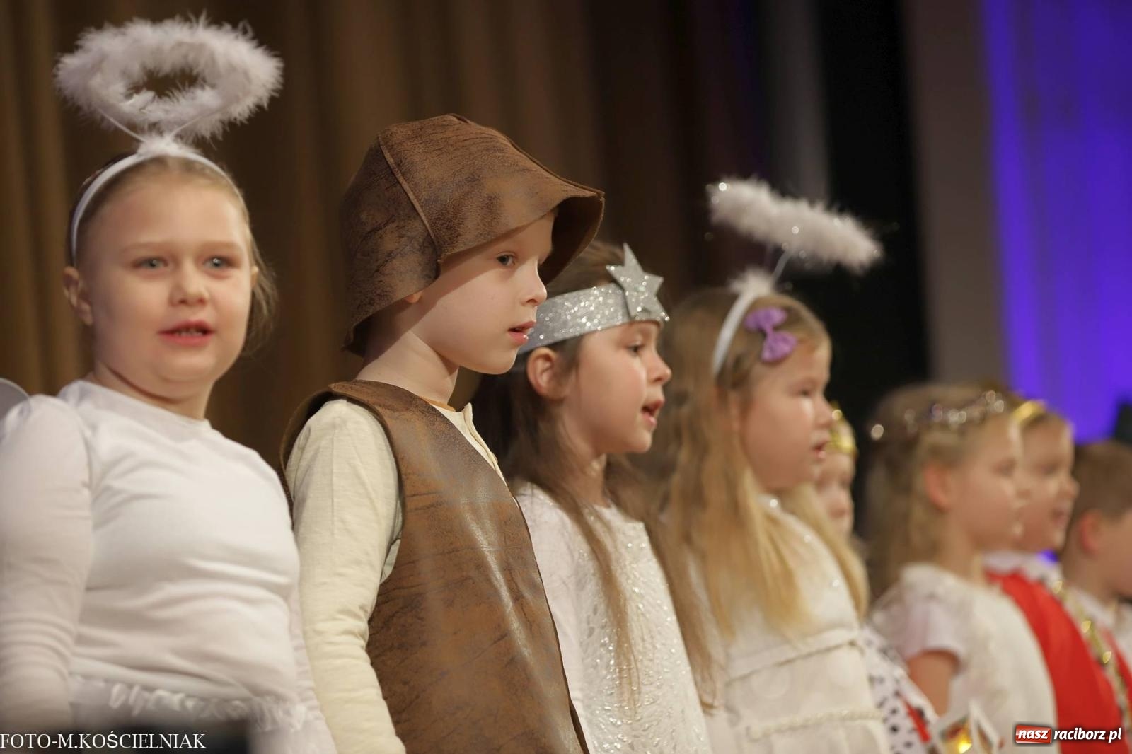 Zdjęcie w galerii na portalu naszraciborz.pl: Przepiękny koncert przedszkolaków z Kochanowskiego wiadomości z regionu