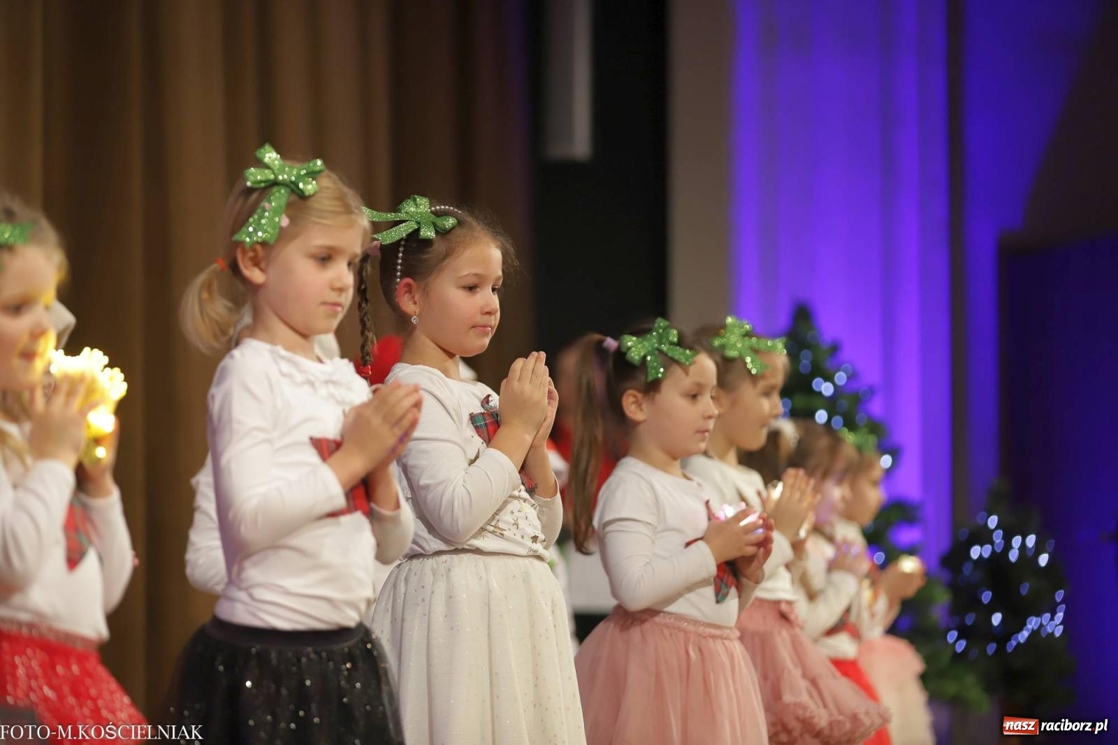 Zdjęcie w galerii na portalu naszraciborz.pl: Przepiękny koncert przedszkolaków z Kochanowskiego wiadomości z regionu