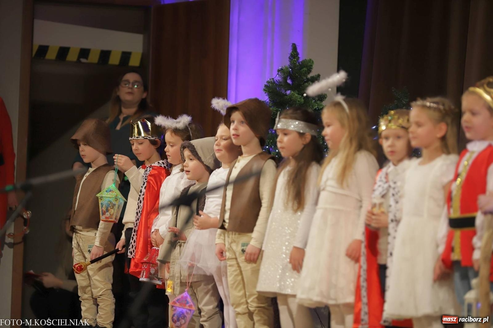 Zdjęcie w galerii na portalu naszraciborz.pl: Przepiękny koncert przedszkolaków z Kochanowskiego wiadomości z regionu