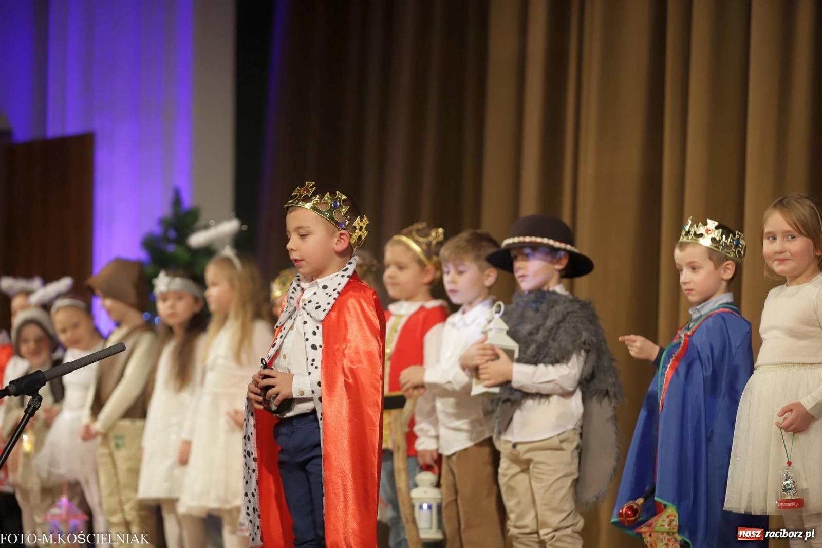Zdjęcie w galerii na portalu naszraciborz.pl: Przepiękny koncert przedszkolaków z Kochanowskiego wiadomości z regionu
