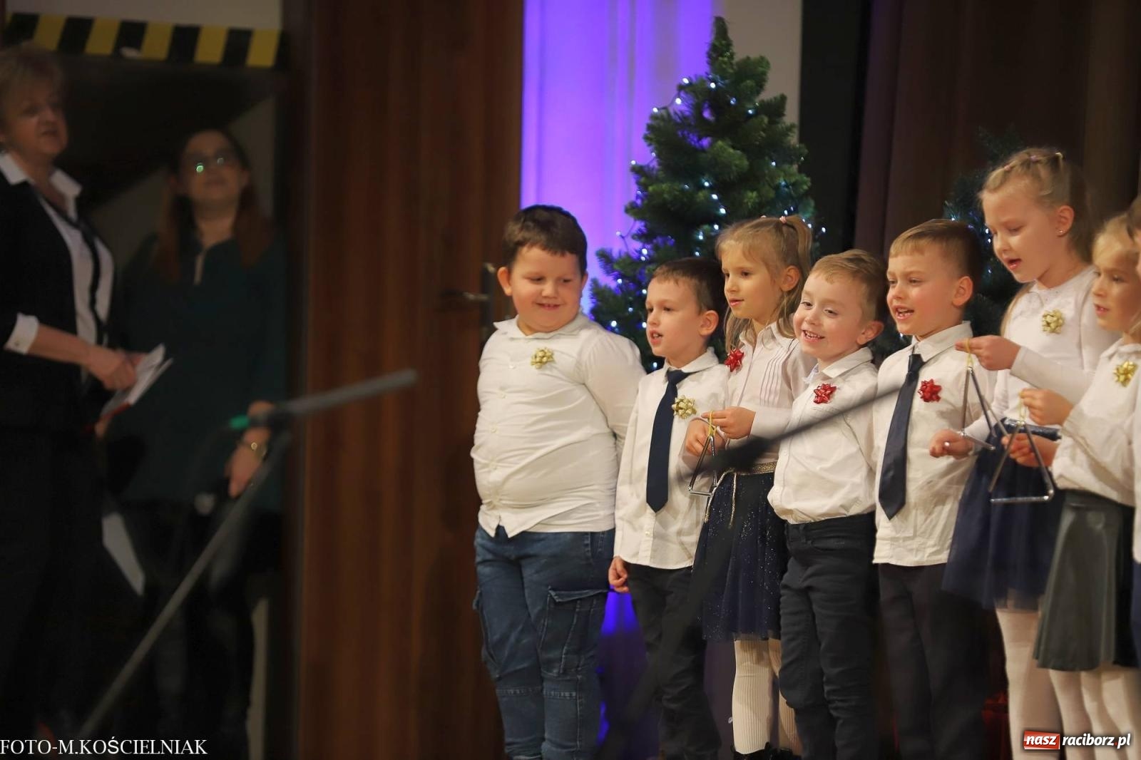 Zdjęcie w galerii na portalu naszraciborz.pl: Przepiękny koncert przedszkolaków z Kochanowskiego wiadomości z regionu