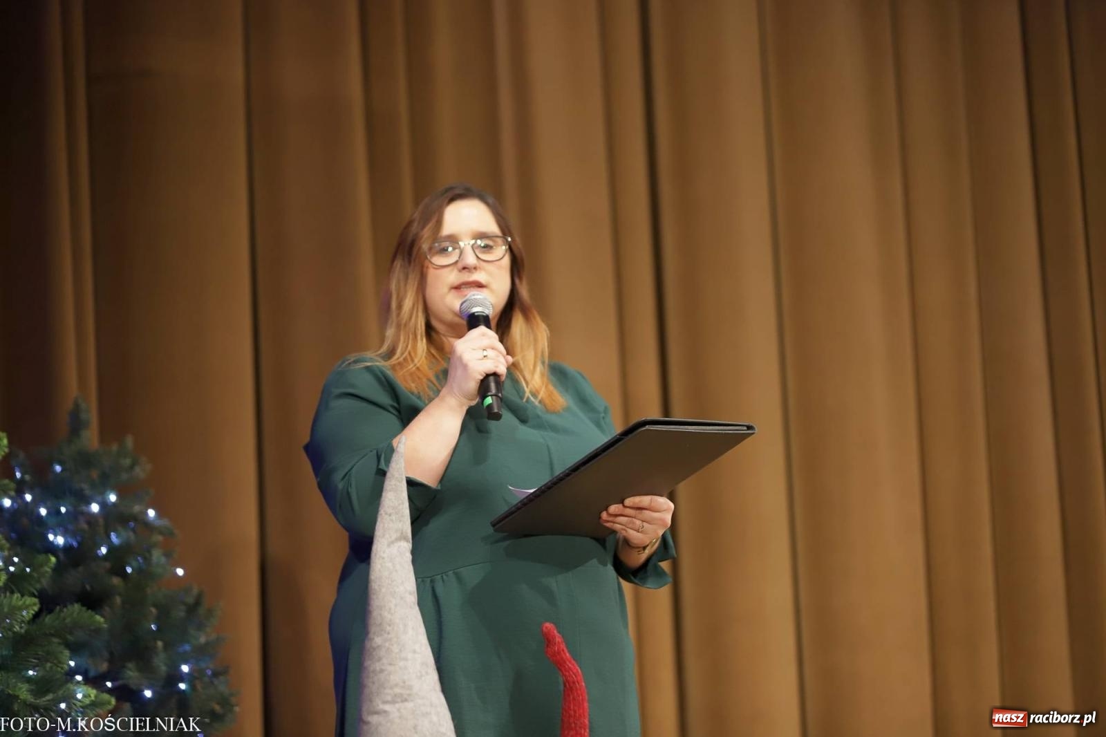 Zdjęcie w galerii na portalu naszraciborz.pl: Przepiękny koncert przedszkolaków z Kochanowskiego wiadomości z regionu