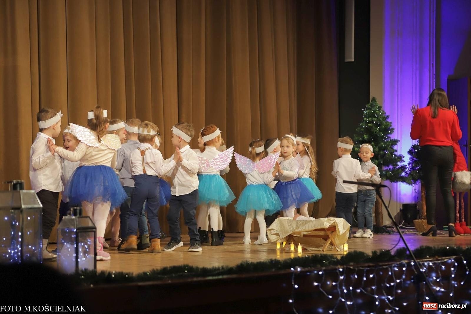 Zdjęcie w galerii na portalu naszraciborz.pl: Przepiękny koncert przedszkolaków z Kochanowskiego wiadomości z regionu