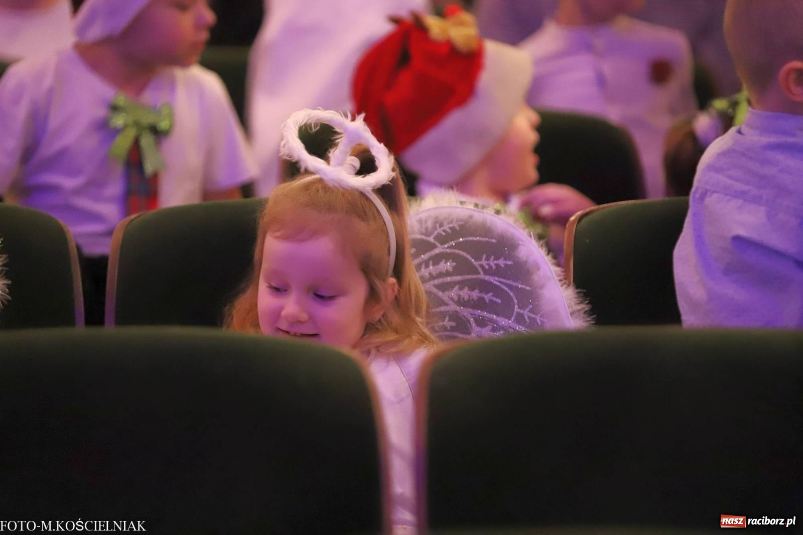 Zdjęcie w galerii na portalu naszraciborz.pl: Przepiękny koncert przedszkolaków z Kochanowskiego wiadomości z regionu